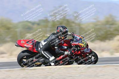 media/Dec-04-2025-Racers Edge (Thu) [[5ebc9f124d]]/3-B Group/5-Session 2 Turn 2 inside Speed Pans/